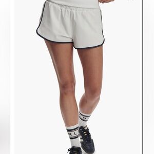 NWT Varley Soft Ripstop Shorts Size L